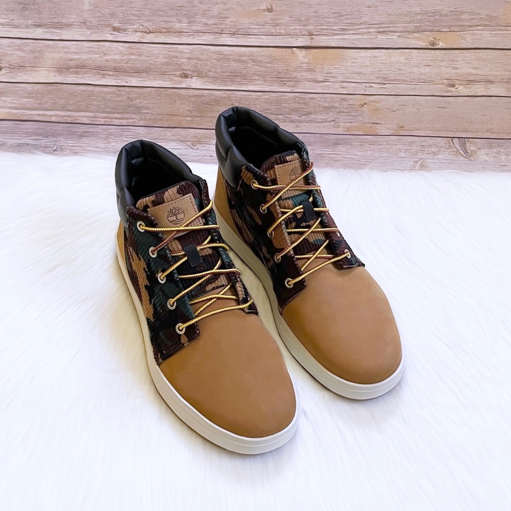 Timberland Men’s Davis Square Camo Print Chukka Boots - Picture 3 of 8